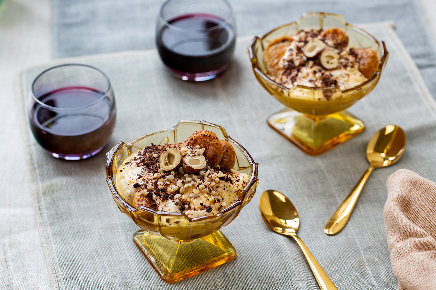Serve this lush dessert on a romantic dinner for two. Photo / Babiche Martens