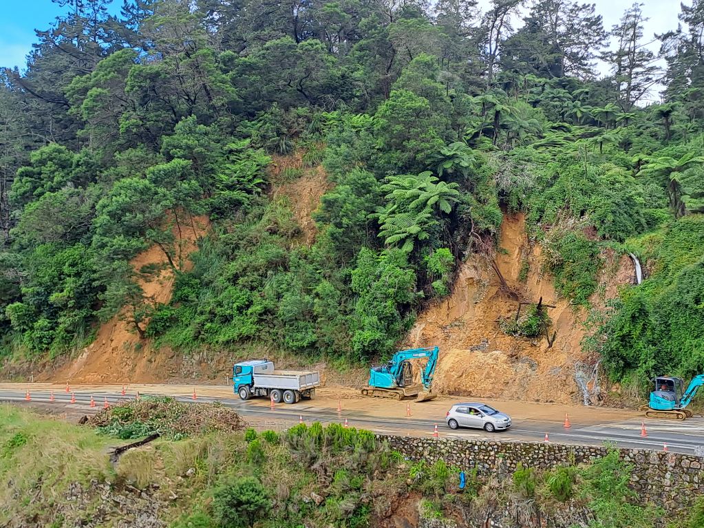 Road contractors clearing a slip near the Crown Hill Rd footbridge in the  SH2 Karangahake Gorge.  Photo / Waka Kotahi NZ Transport Agency