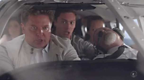 Chris Warner attempted to save the day during last year's dramatic plane crash. Photo / TVNZ screenshot