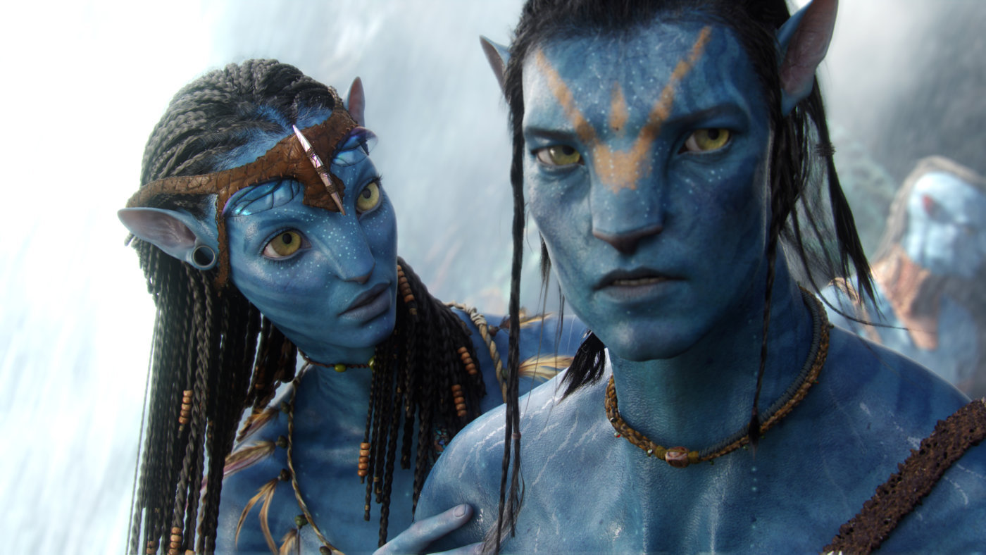 Neytiri (Zoe Saldaña) and Jake (Sam Worthington) in the original Avatar.