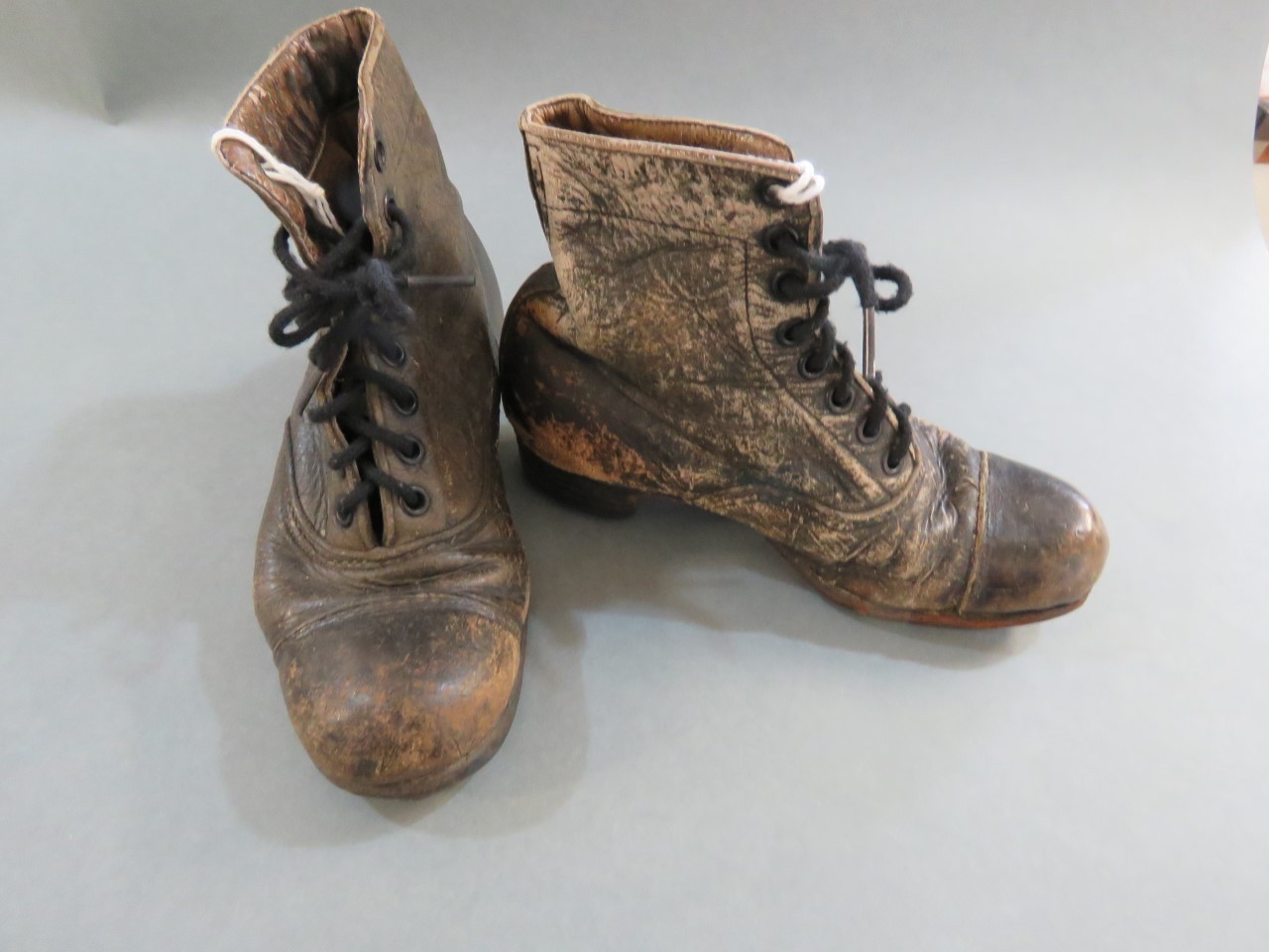 Kids victorian outlet boots