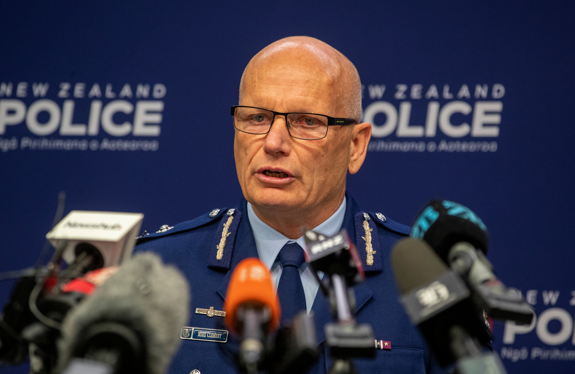 Police Deputy Commissioner Mike Clement announcing details of the firearms buy-back and amnesty. Photo / Mark Mitchell