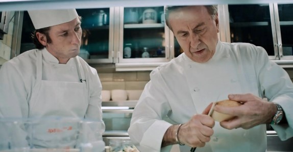 Daniel Boulud appears in a flashback in The Bear season 3 premiere, as a chef that mentored Carmy.