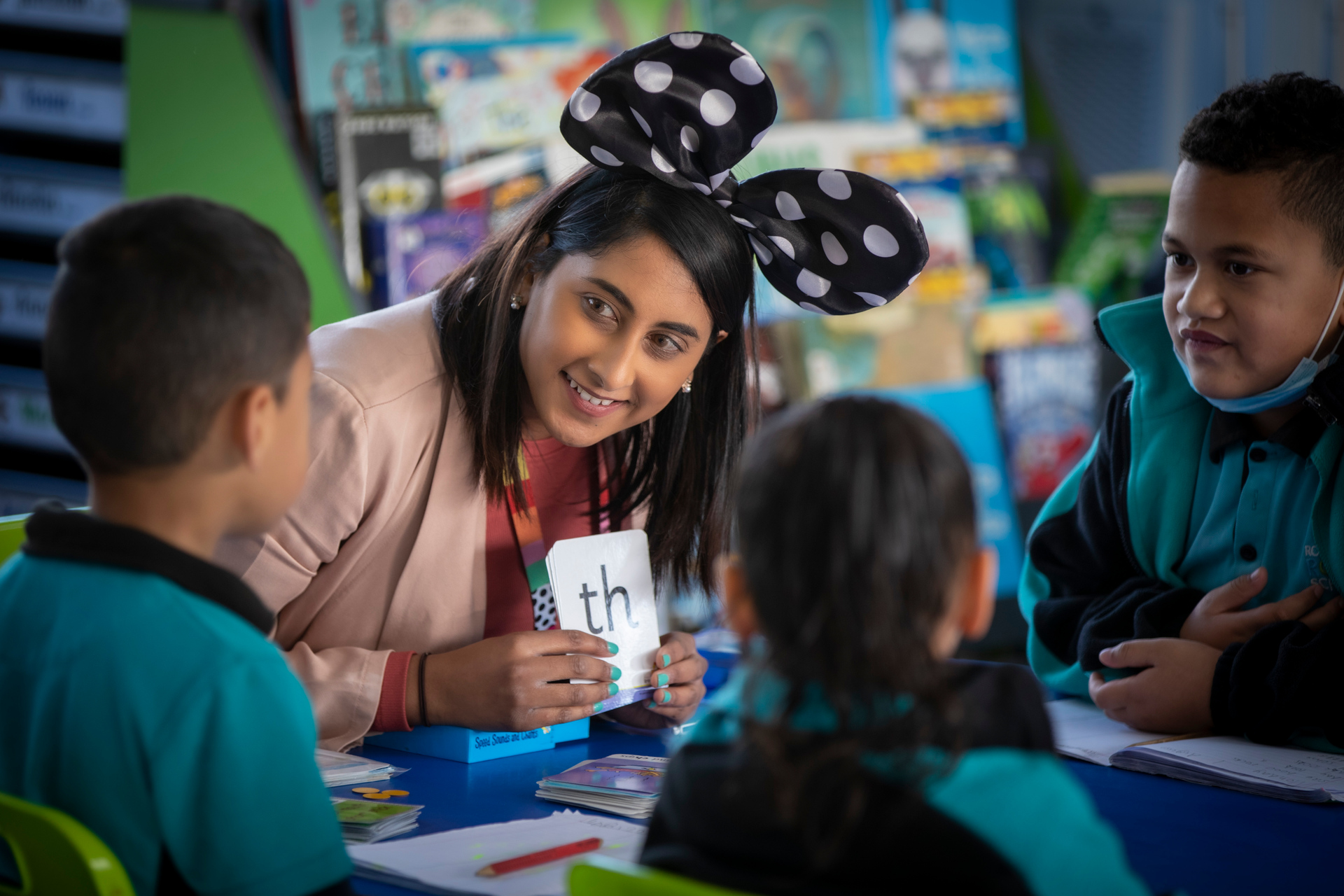 Year 3 teacher Rush Naidoo takes students at Robertson Road through a structured literacy lesson. Photo / Michael Craig