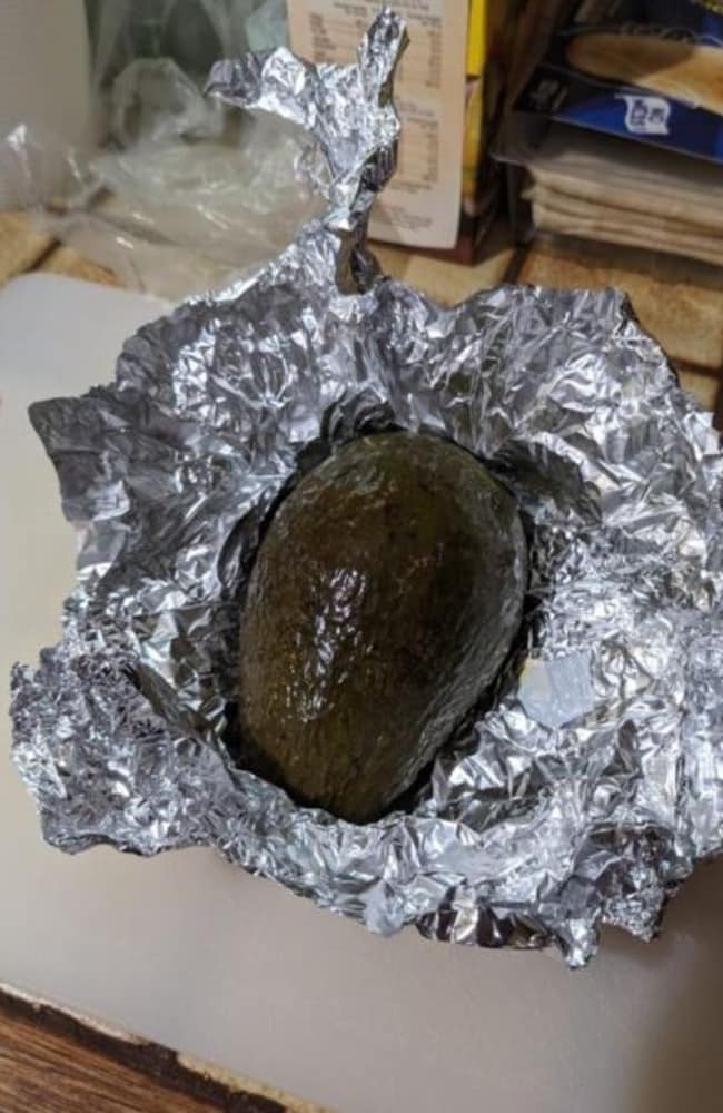 To help speed up the ripening process, a mum popped her avocado in an air fryer for 10 minutes. Photo / Facebook Air Fryer Recipes Australia