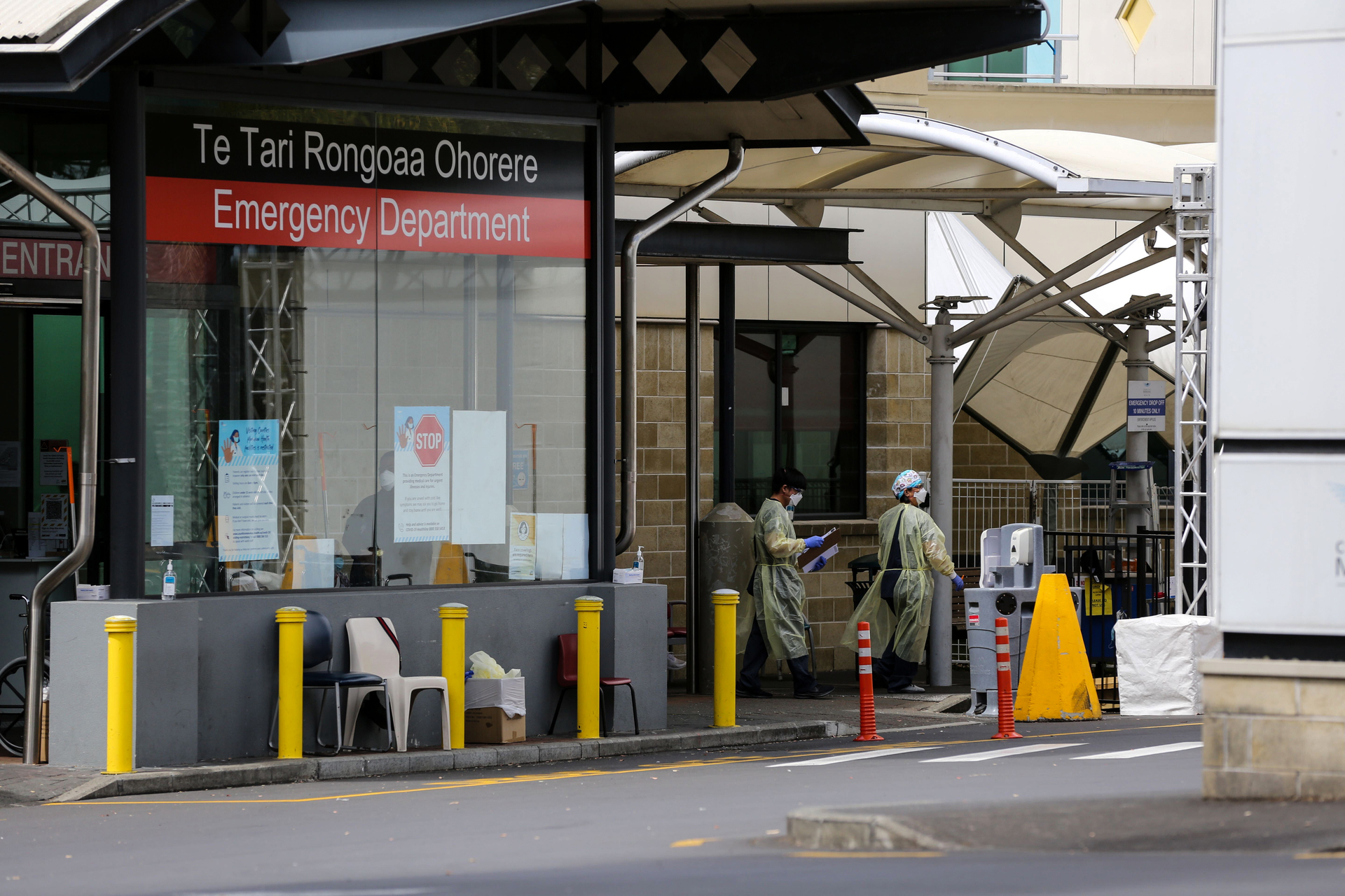 Middlemore Hospital's emergency department has been under heavy pressure dealing with a surge of Covid-19, influenza and RSV. Photo / Sylvie Whinray