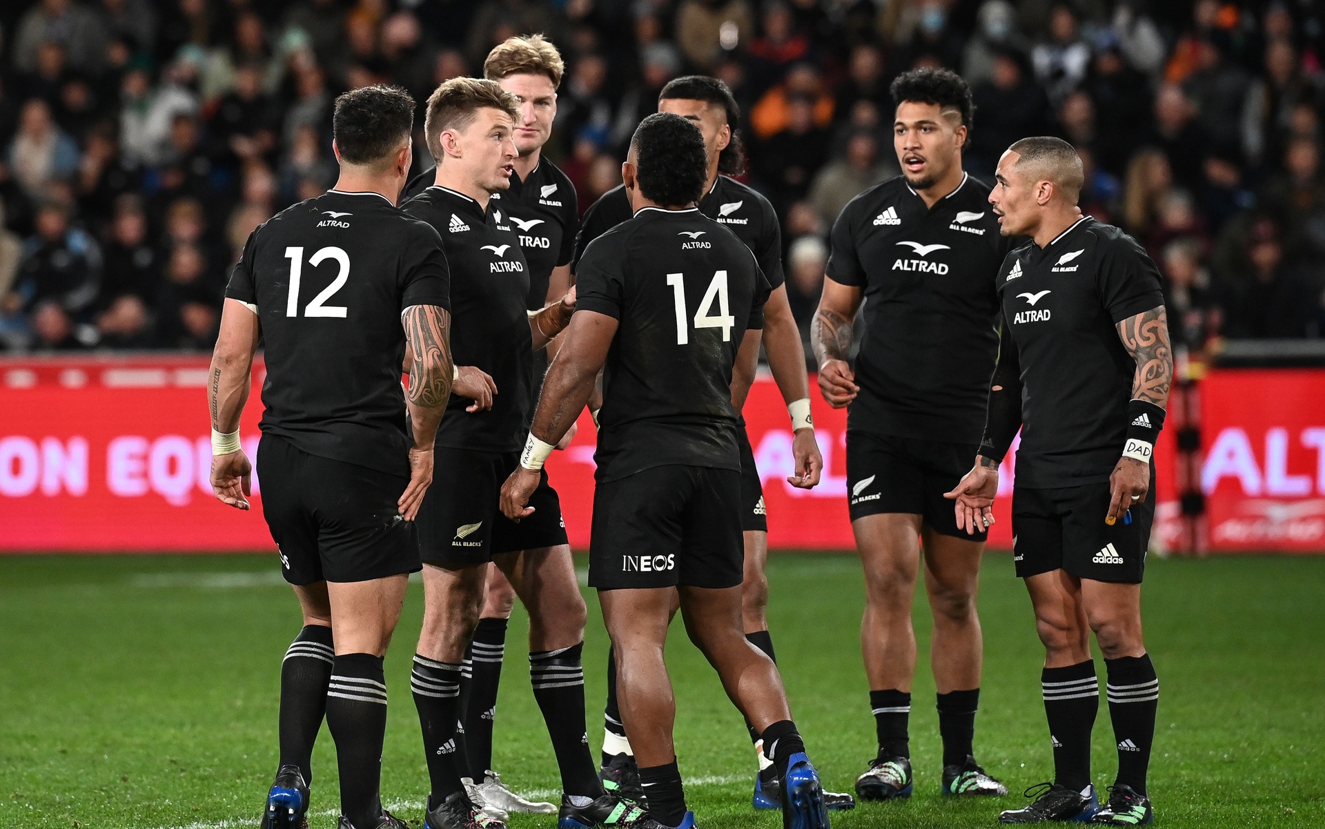 The black and white of the All Blacks jersey debate - NZ Herald