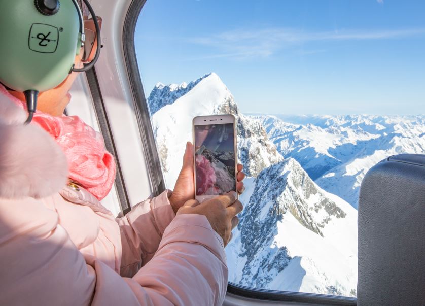 Various helicopter tours visit the twin glaciers of Fox and Franz Josef. Photo / HeliServices.NZ