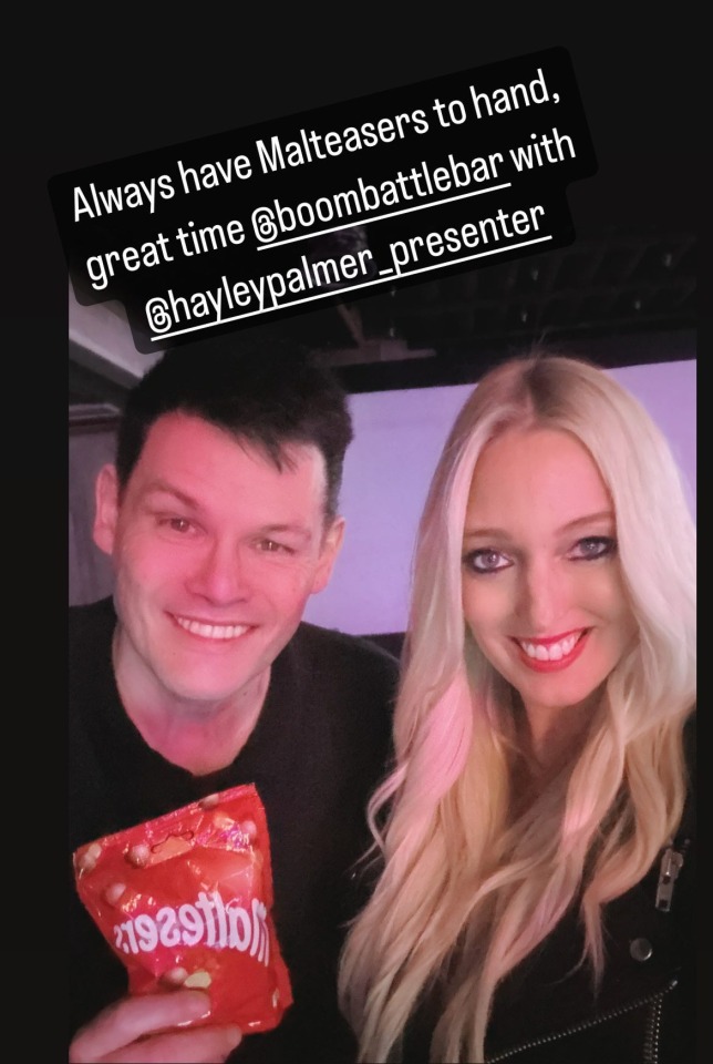 The Chase's Mark Labbett, 57, looked slimmer than ever on Wednesday evening as he posed for a selfie with presenter Hayley Palmer. Photo / Instagram