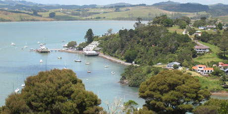 Wayne Brown is at Mangonui with family at Christmas.