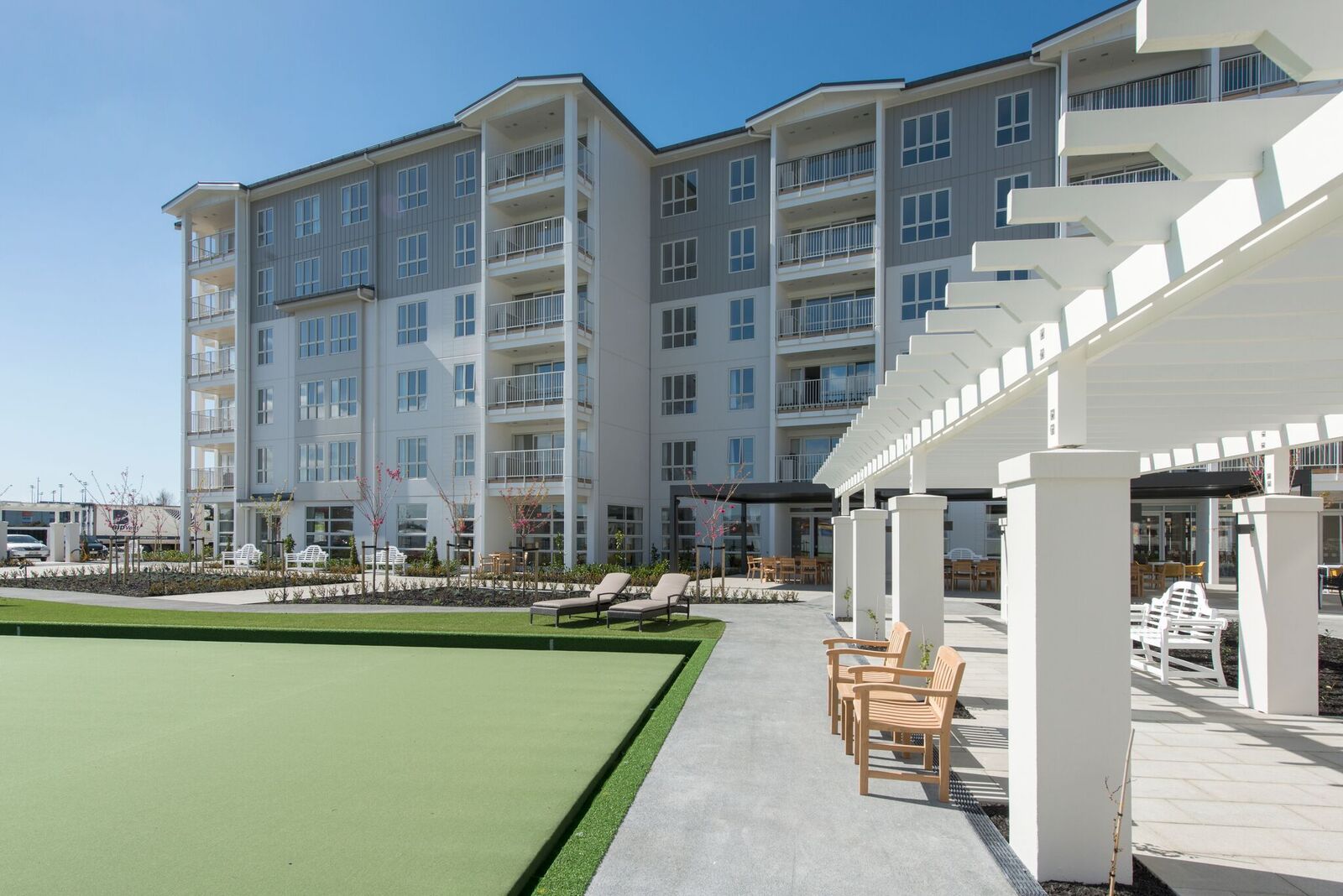 The exterior of Greenwich Gardens at Unsworth Heights, where a number of incentives are offered to new buyers.