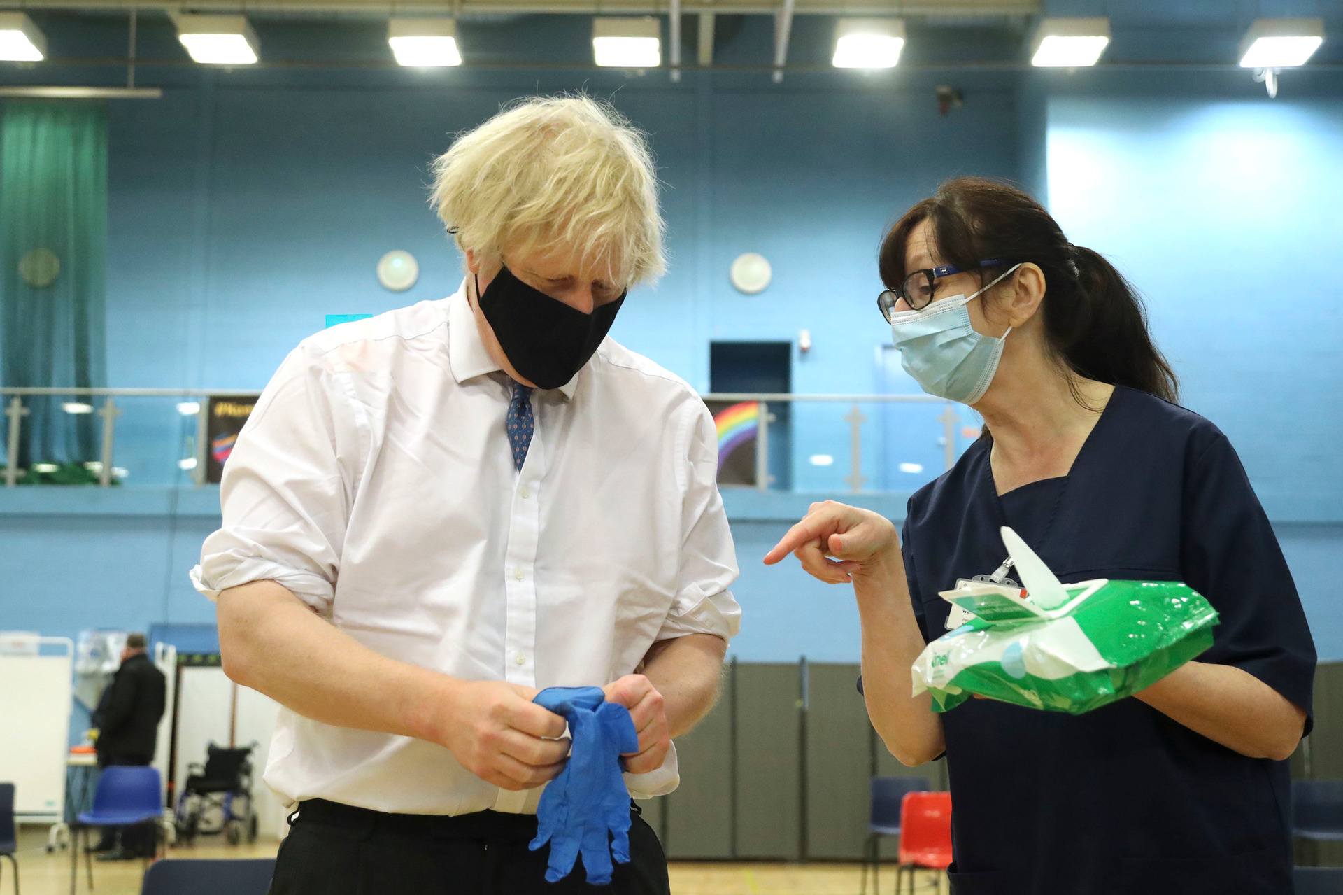 Covid 19 Coronavirus Boris Johnson Slammed For Oj Simpson Glove Joke Nz Herald