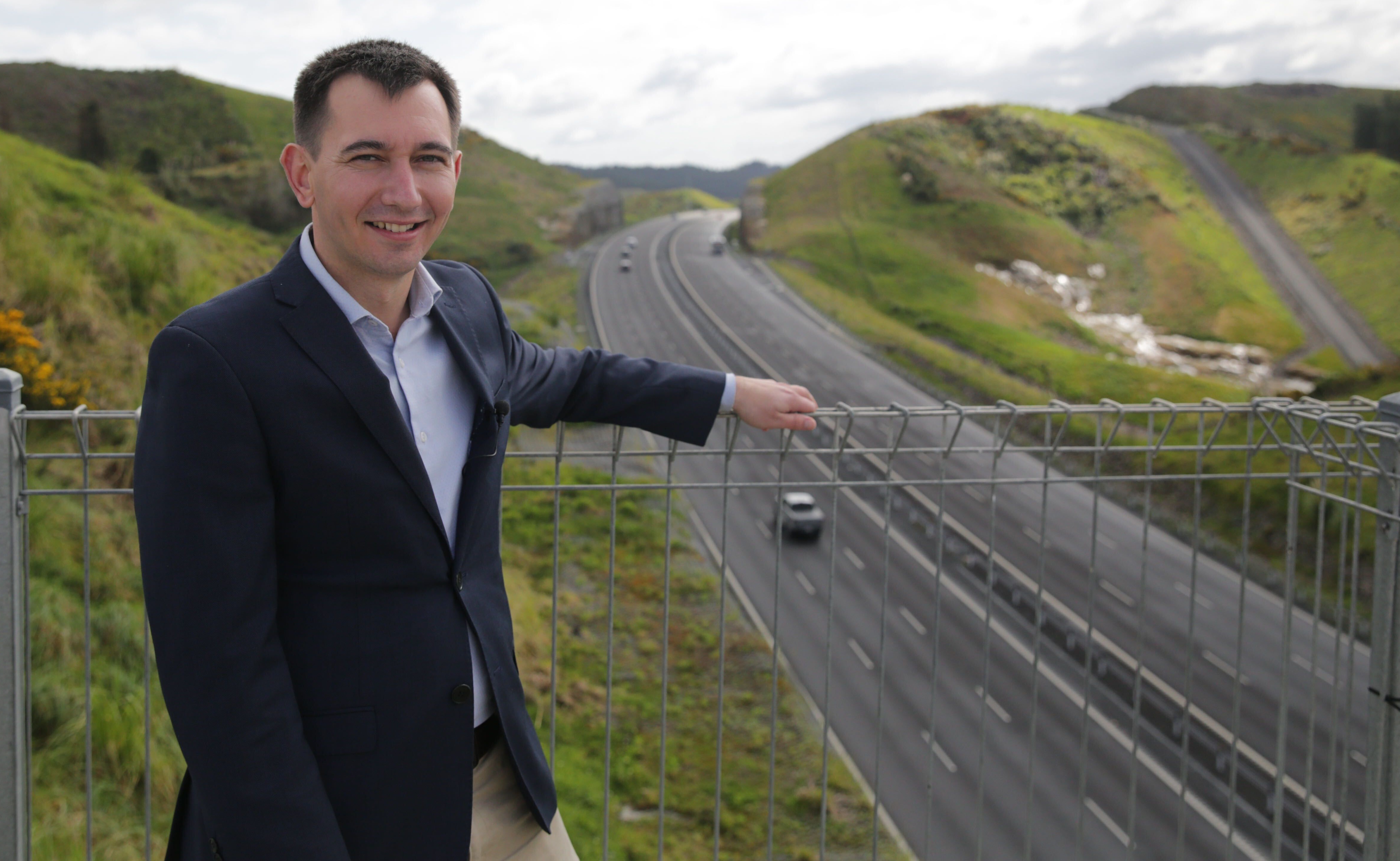 Transport Minister Simeon Brown promises to supercharge the construction of highways, however officials warn New Zealand lacks sufficient labour.  Photo / Sylvie Whinray