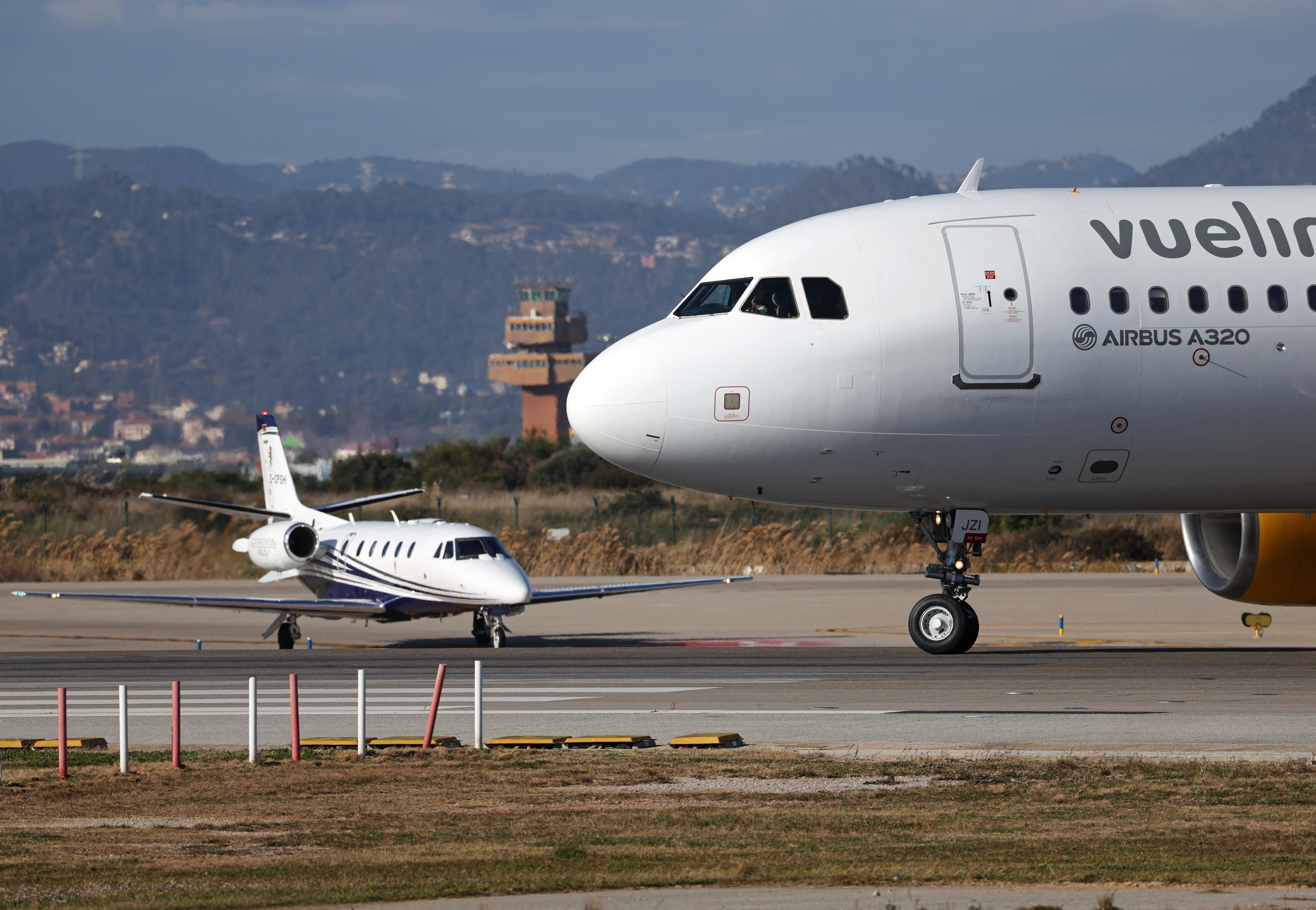 The jet-fuel crisis and its impact on major airlines should not overshadow the plight of smaller operators, New Zealand's primary aviation industry group says. Photo / Joan Valls, Urbanandsport, NurPhoto via AFP