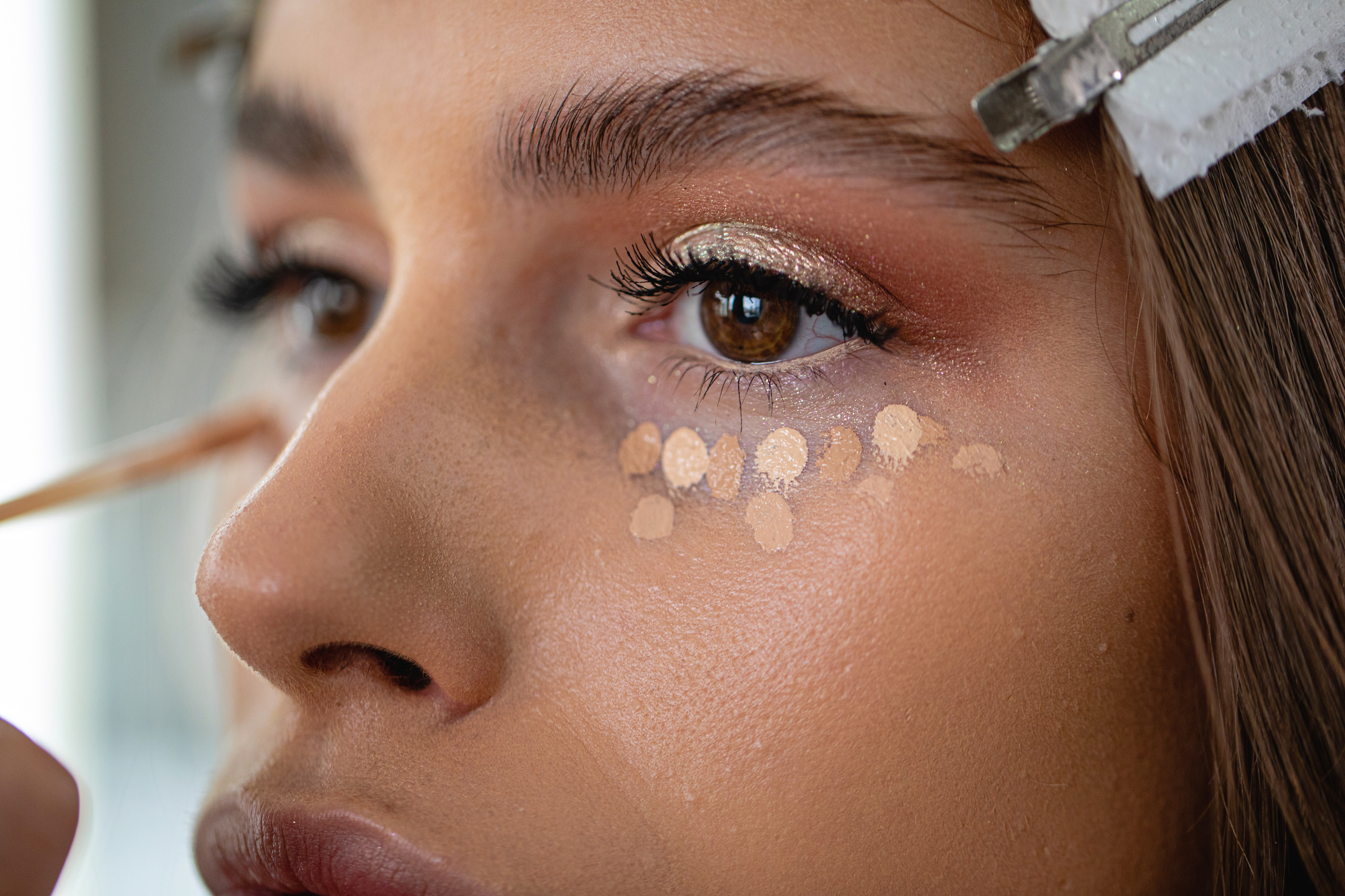 Makeup artist for the stars Lori Taylor Davis has seen countless makeup trends come and go. Photo / Getty Images