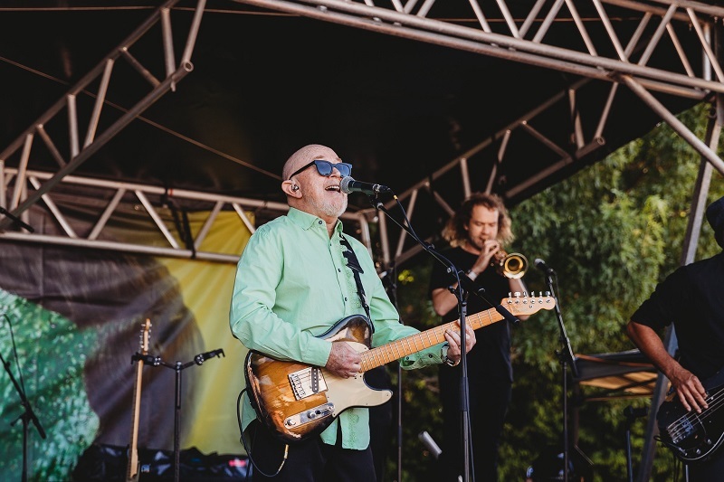 Sir Dave Dobbyn is one of the artists who will play at this year's Rhythm and Vines. Photo / Anna Menendez