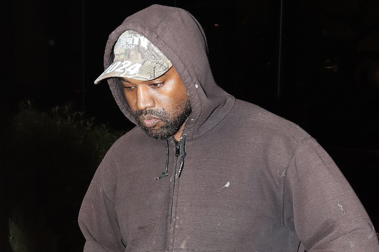Kanye West 'drew a swastika in meeting' and 'told manager to kiss