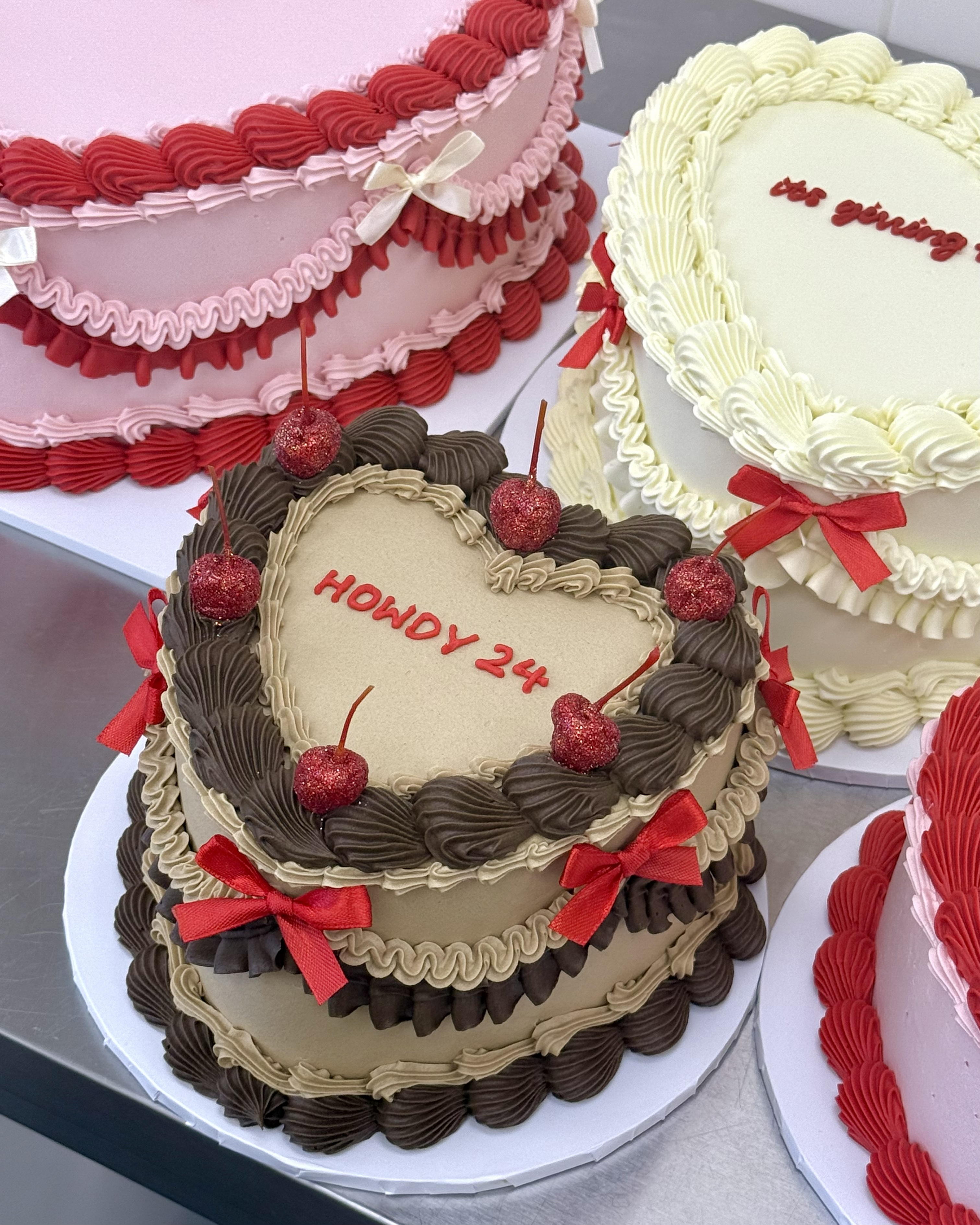 Baby Buck Baking is known for the vintage aesthetic of some of their cakes.