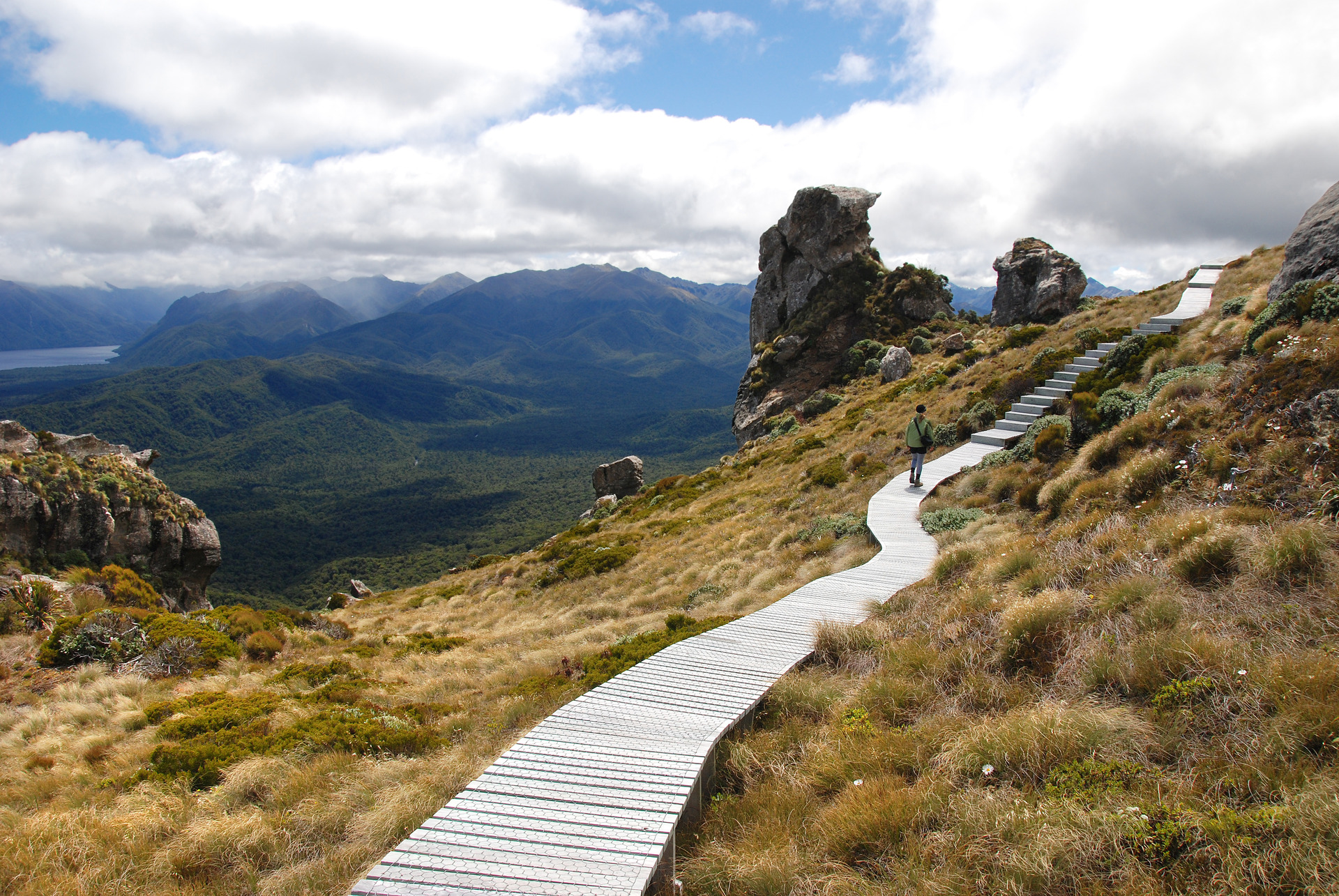 The views from the top: overlooking Lake Poteriteri on the Hump Ridge Track.