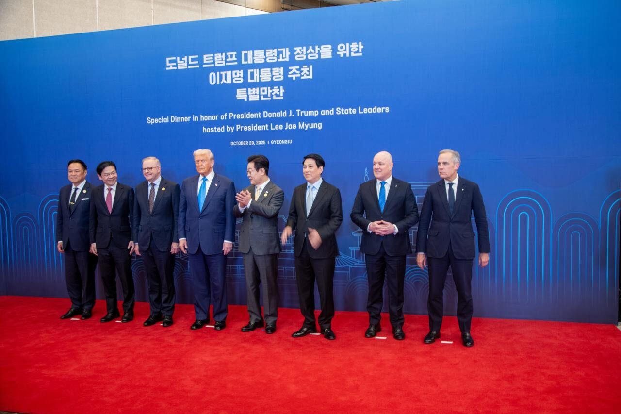 Prime Minister Christopher Luxon was one of seven leaders invited by the Korea President to dinner. Photo / Jamie Ensor, Pool