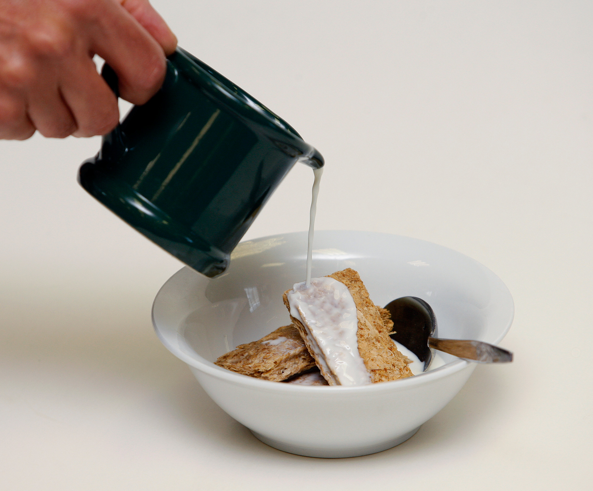 Don't take shortcuts when it comes to getting fibre in your diet. Photo / NZ Herald