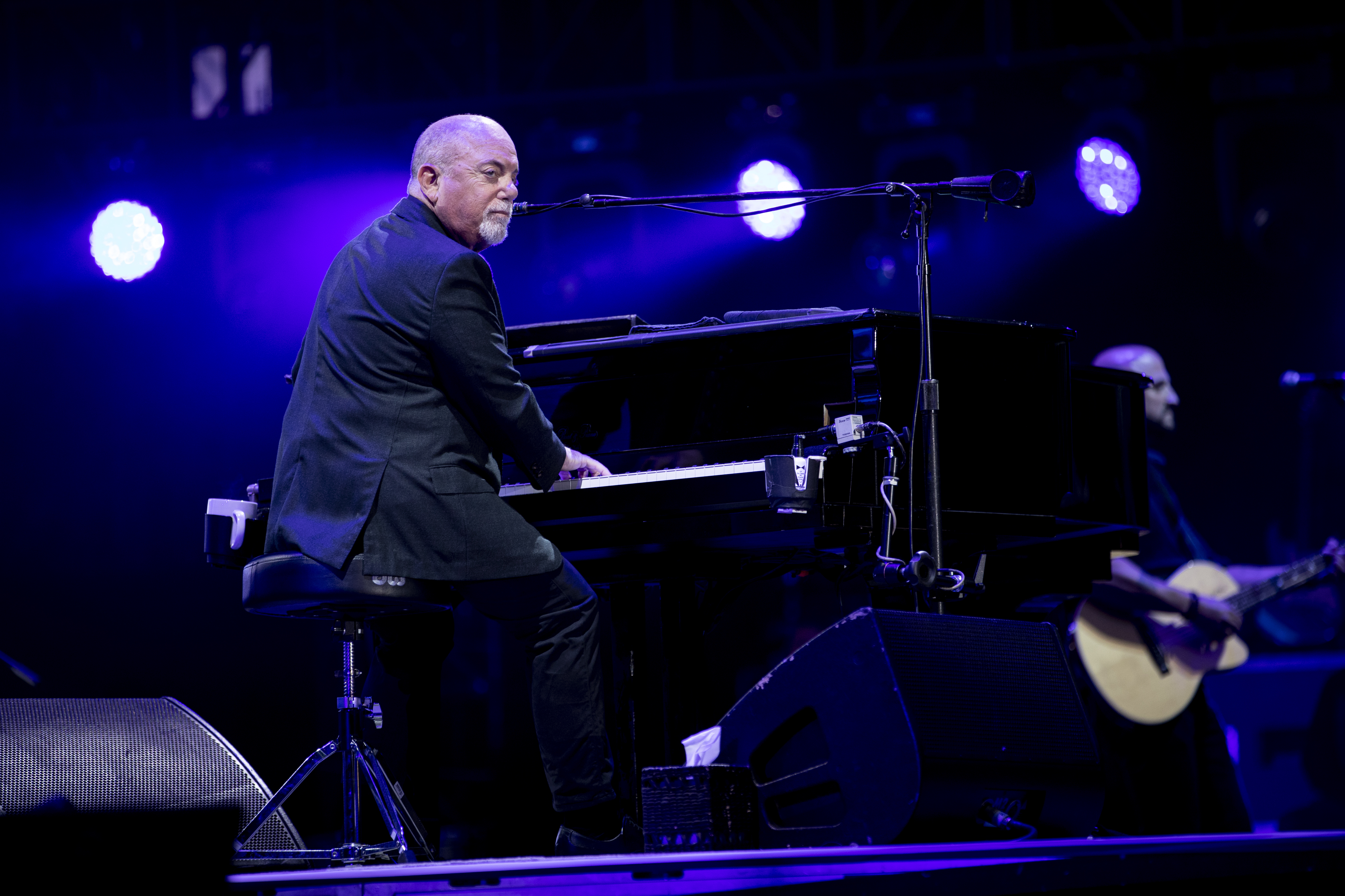 Billy Joel sang all the old favourites, because he hasn't written anything new since 1993. Photo / Dean Purcell.