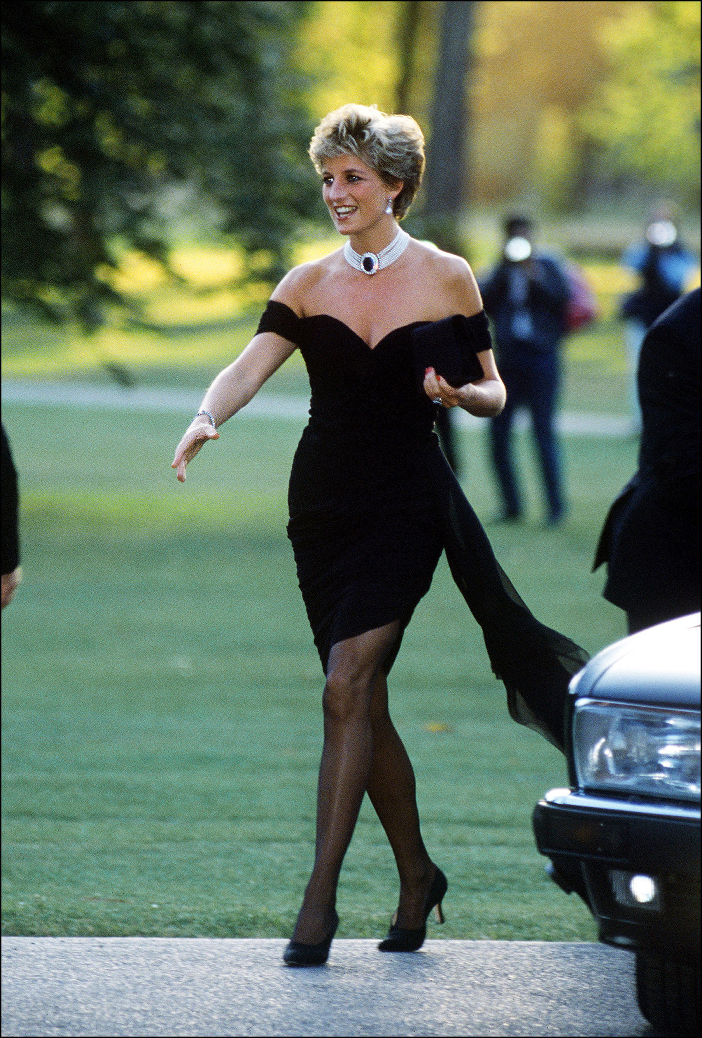 Princess Diana arriving at the Serpentine Gallery in the