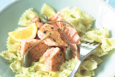 Smoked salmon pasta salad with dill aioli - NZ Herald