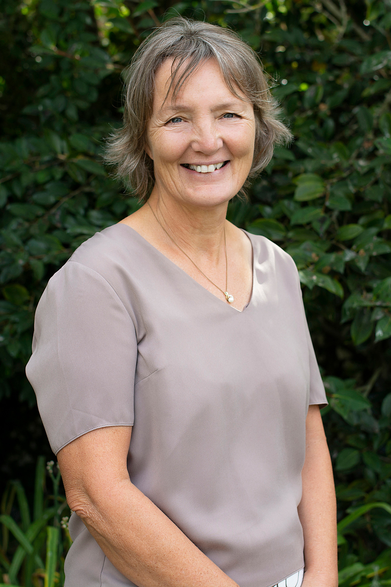 Lesley Dixon: