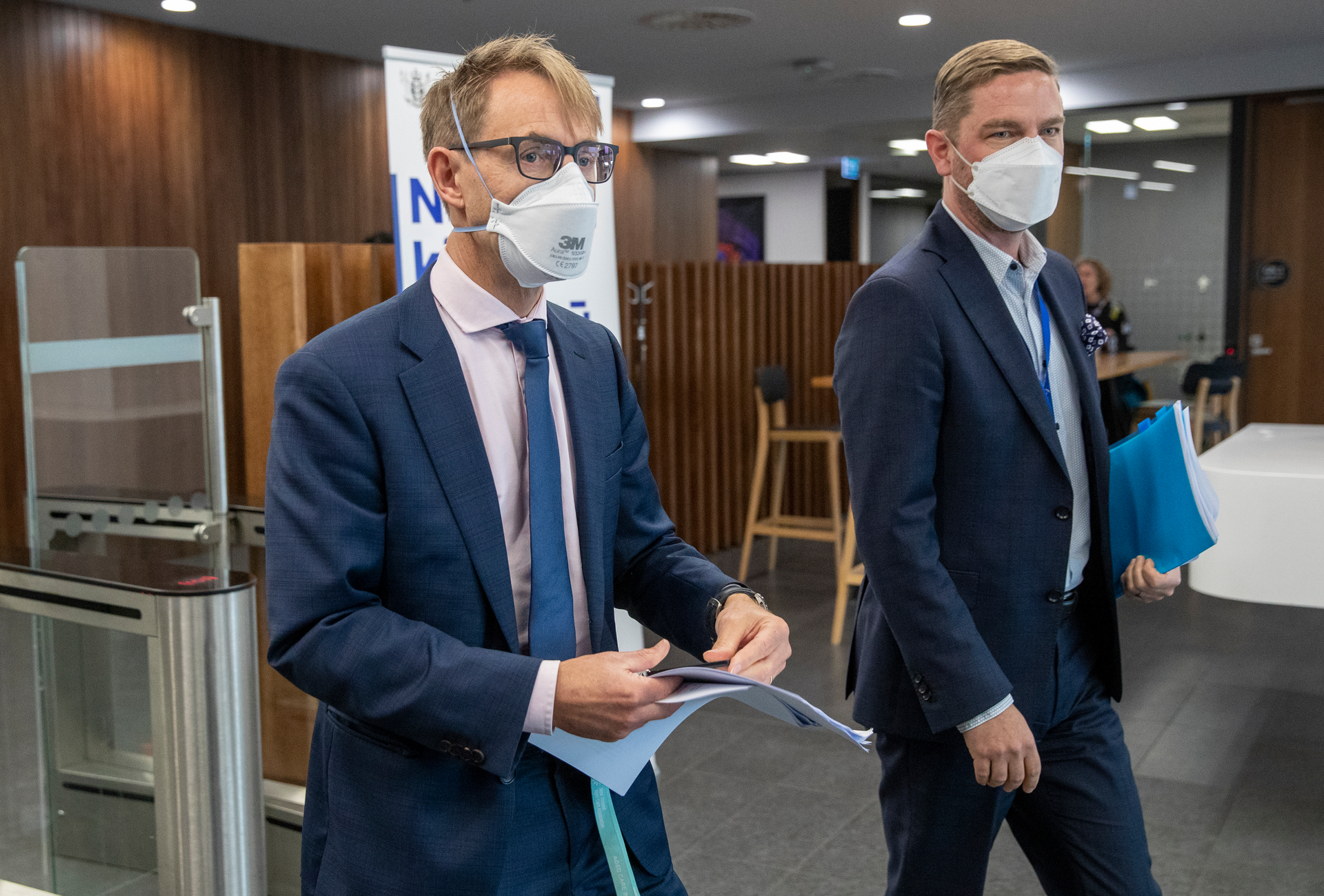 Director General of Health Dr Ashley Bloomfield and the Public Health Agency's deputy director general Dr Andrew Old. Photo / Mark Mitchell