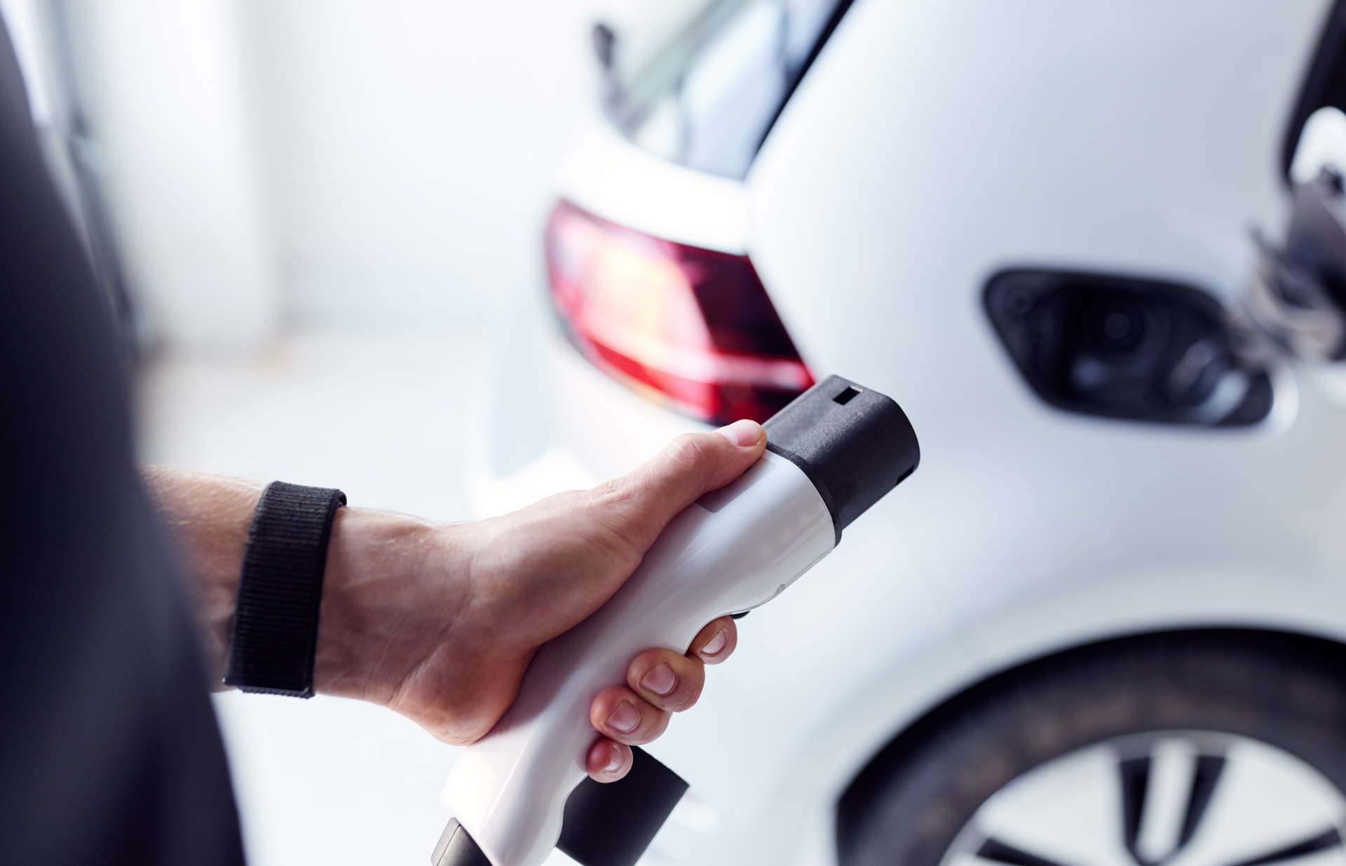 The value of electric vehicle imports for the year to March 2023 rose 127 per cent to $1.23 billion.