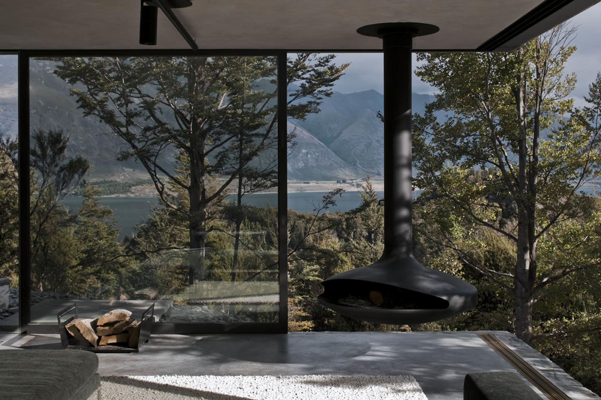 Mountain Retreat by Fearon Hay Architects, designed in 2008. Photo / Patrick Reynolds