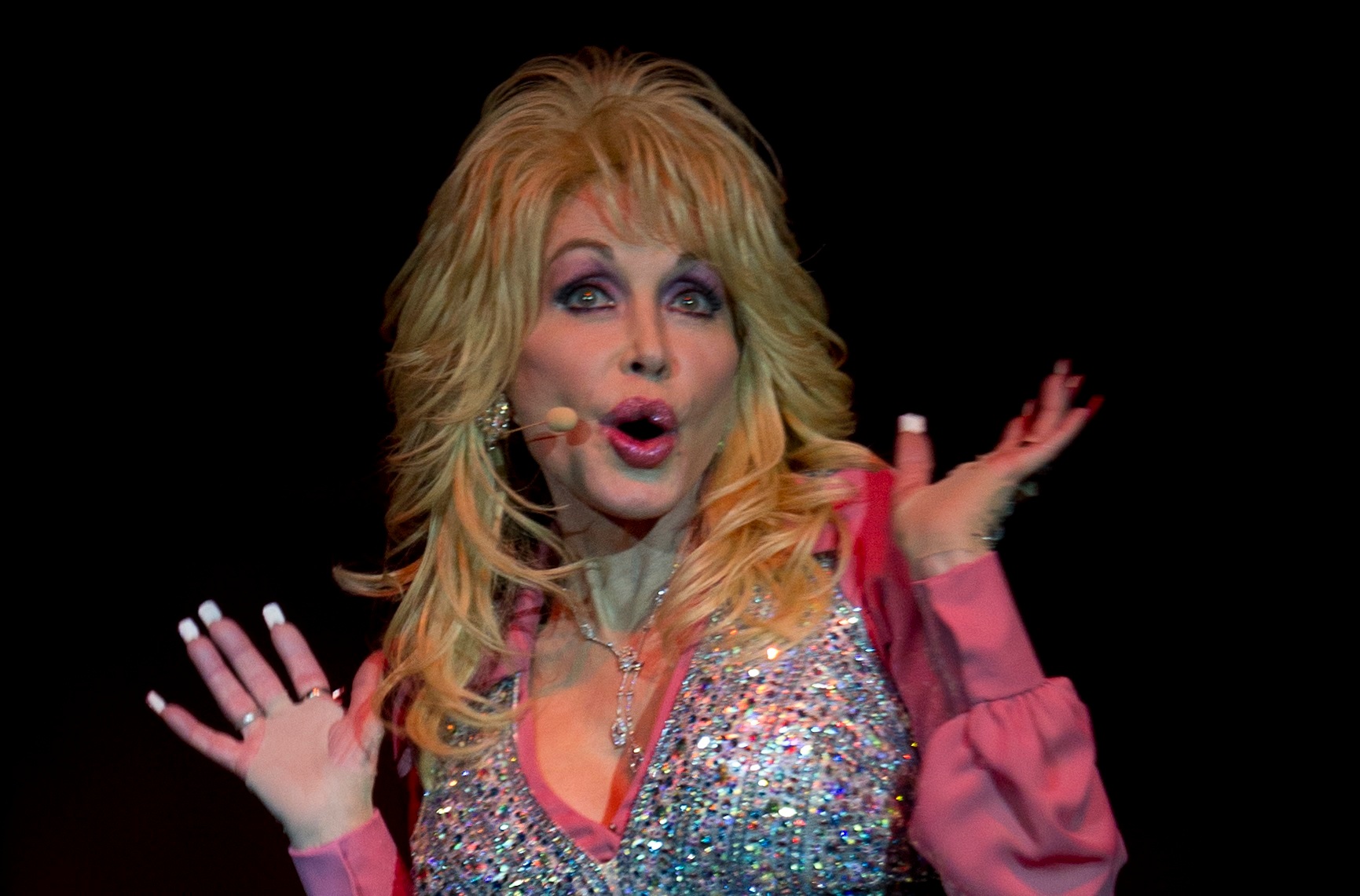 Dolly Parton reveals she has a few secret tattoos that cover up scars on  her body  Daily Star