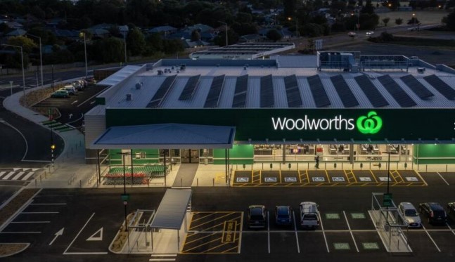 Three Auckland Woolworths have sold. Photo / Investore