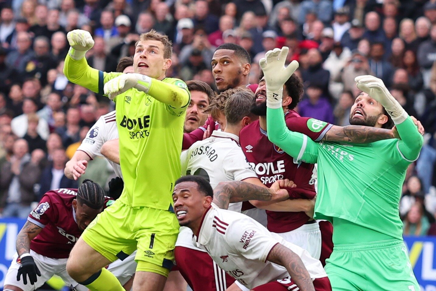Pablo, of West Ham United, fouls Arsenal goalkeeper David Raya. Photo / Getty Images