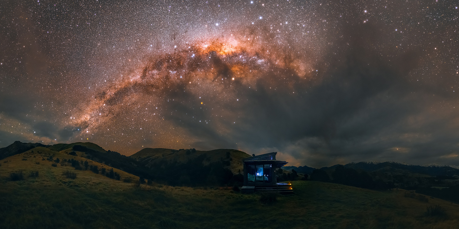 Night skies over the Manakau Purepod at Kaikōura. Photo / Supplied