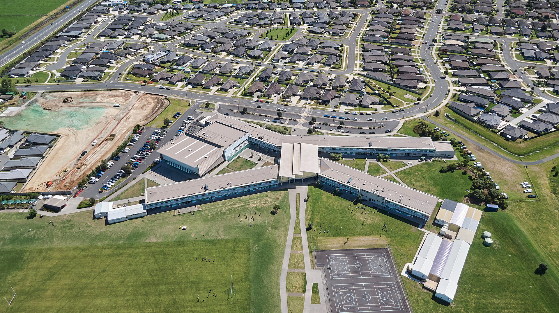 Papamoa college from the air.