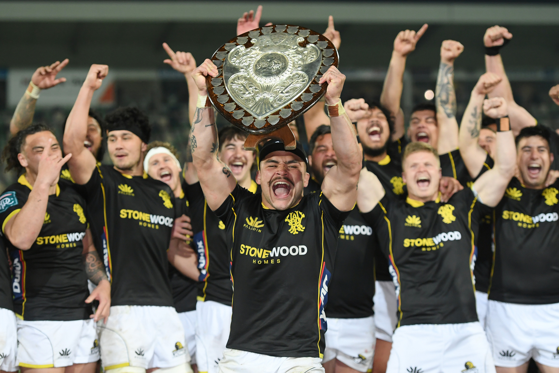 Rugby Wellington break Ranfurly Shield drought with NPC win over Hawkes Bay