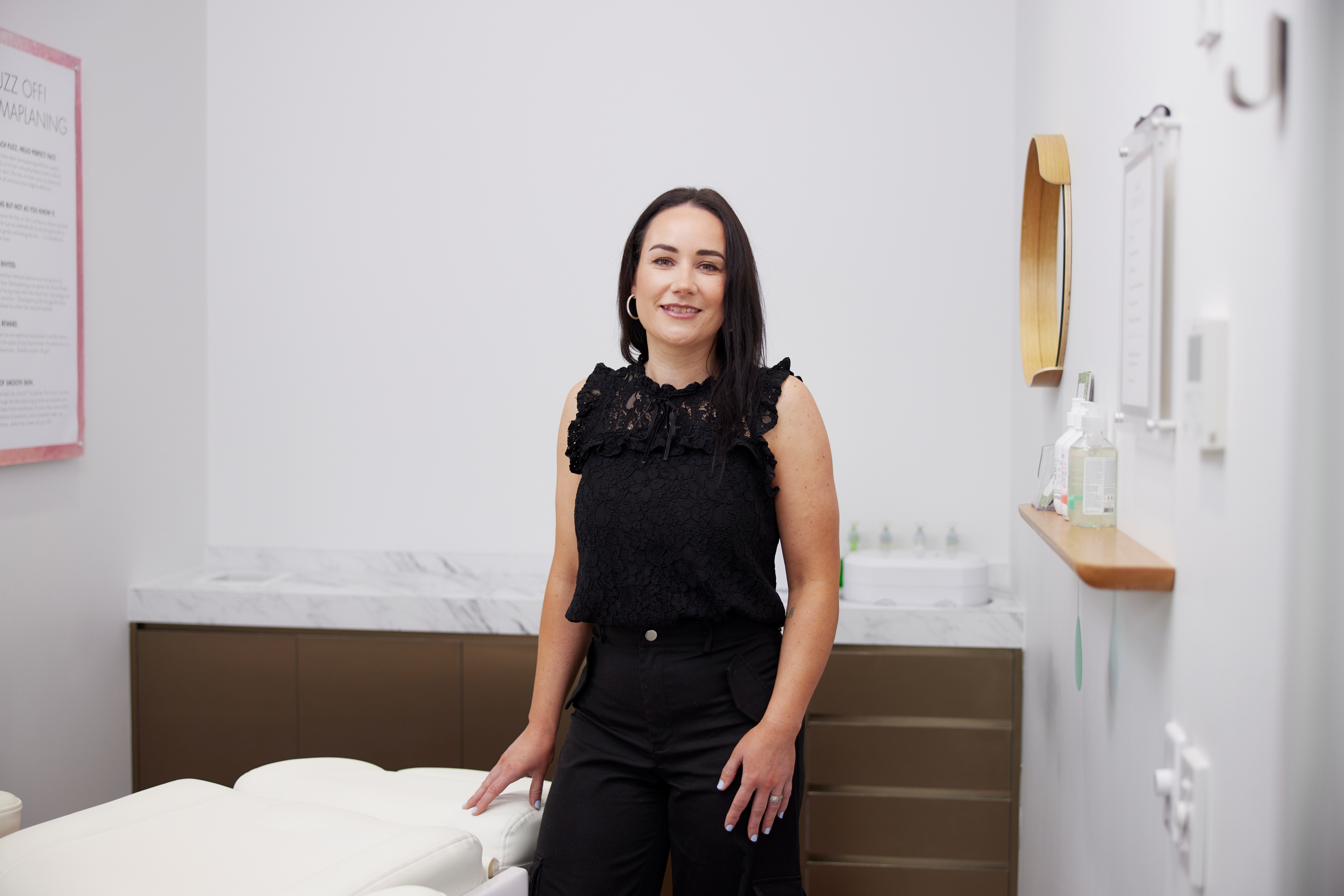 Julie Buchan, beauty parlor Off & On’s national trainer. Photo / Supplied