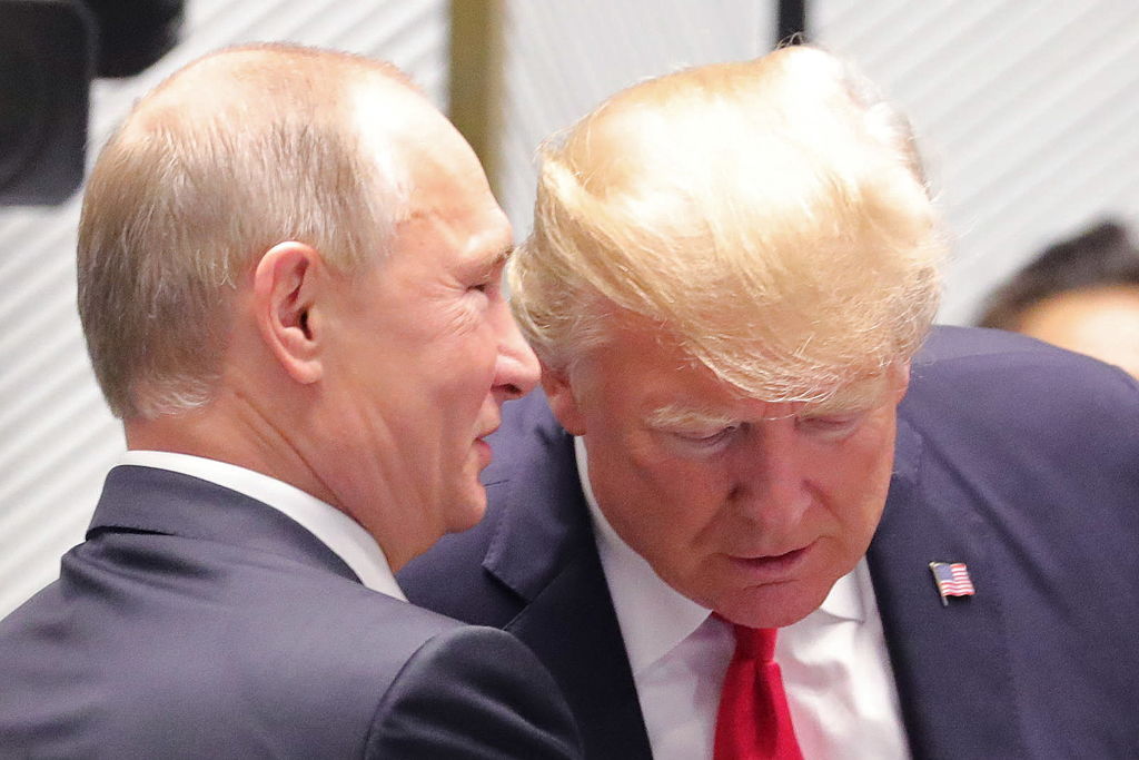 Russia's president Vladimir Putin and US president Donald Trump during a meeting of world leaders on the closing day of the 25th APEC Summit in Vietnam in 2017. Photo / Getty 