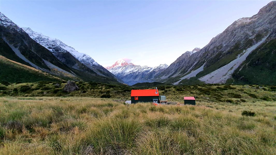 The Hooker Hut: DoC's most in-demand bookable hut. Photo / DoC