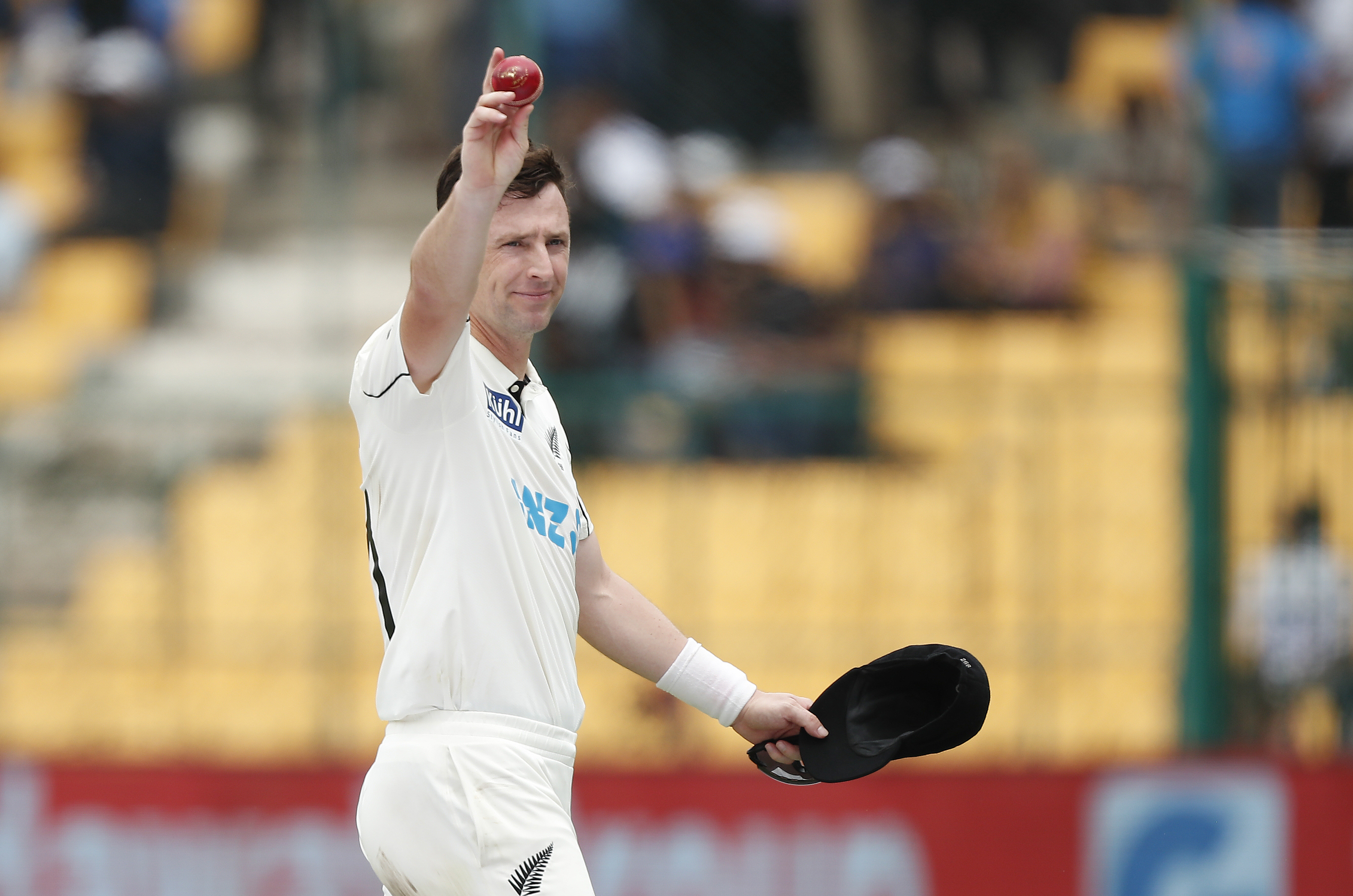 Matt Henry celebrates his five-wicket bag. Photo / Photosport