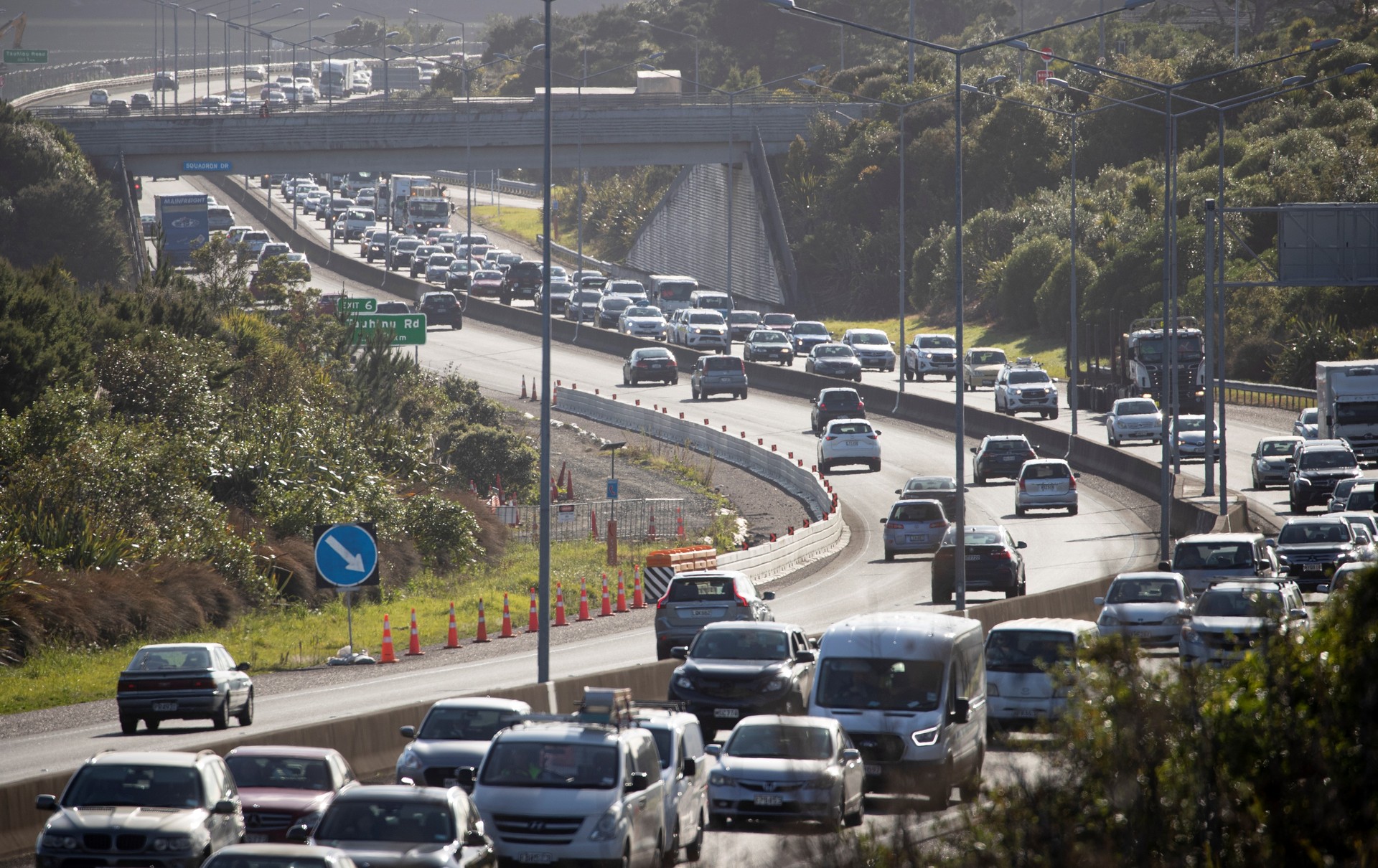 Heavy traffic on the Upper Harbour Highway near Hobsonville. Photo / Dean Purcell