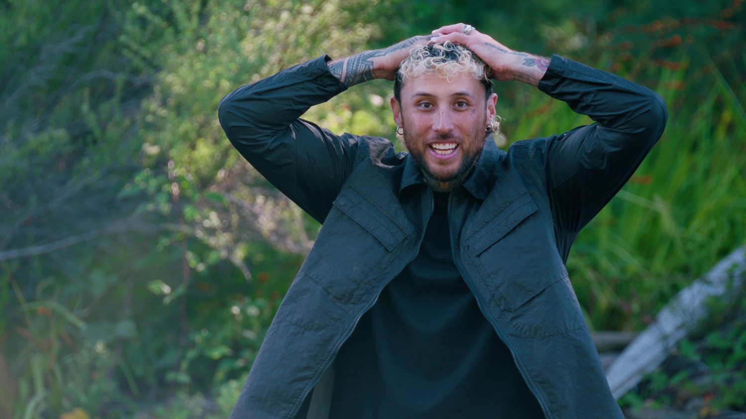 Oh no! Co-host Lance Savali reacts after Cullen leaves behind a photo. Photo / TVNZ