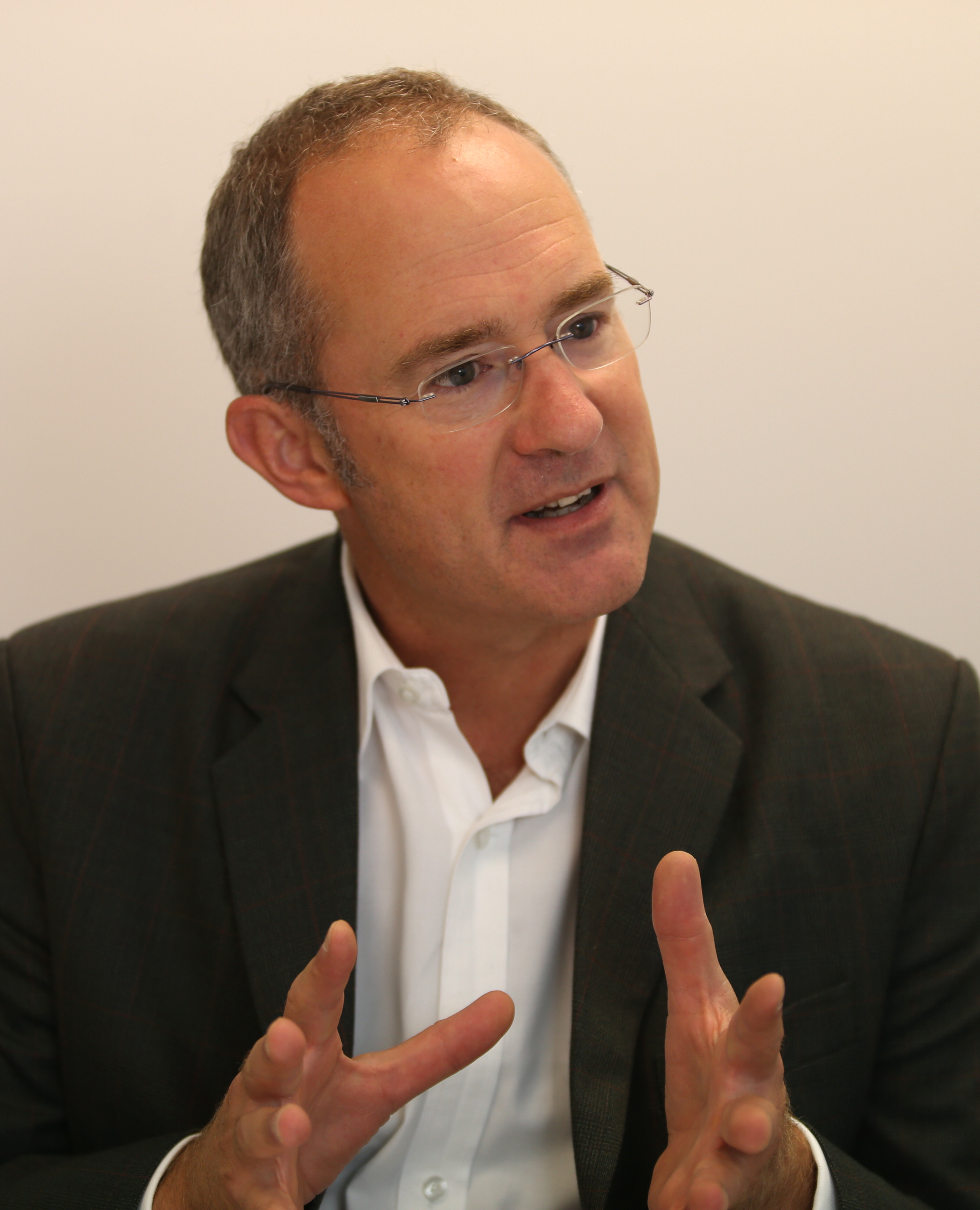 Phil Twyford has called on the Government to abolish Auckland's city limits. Photo / John Borren
