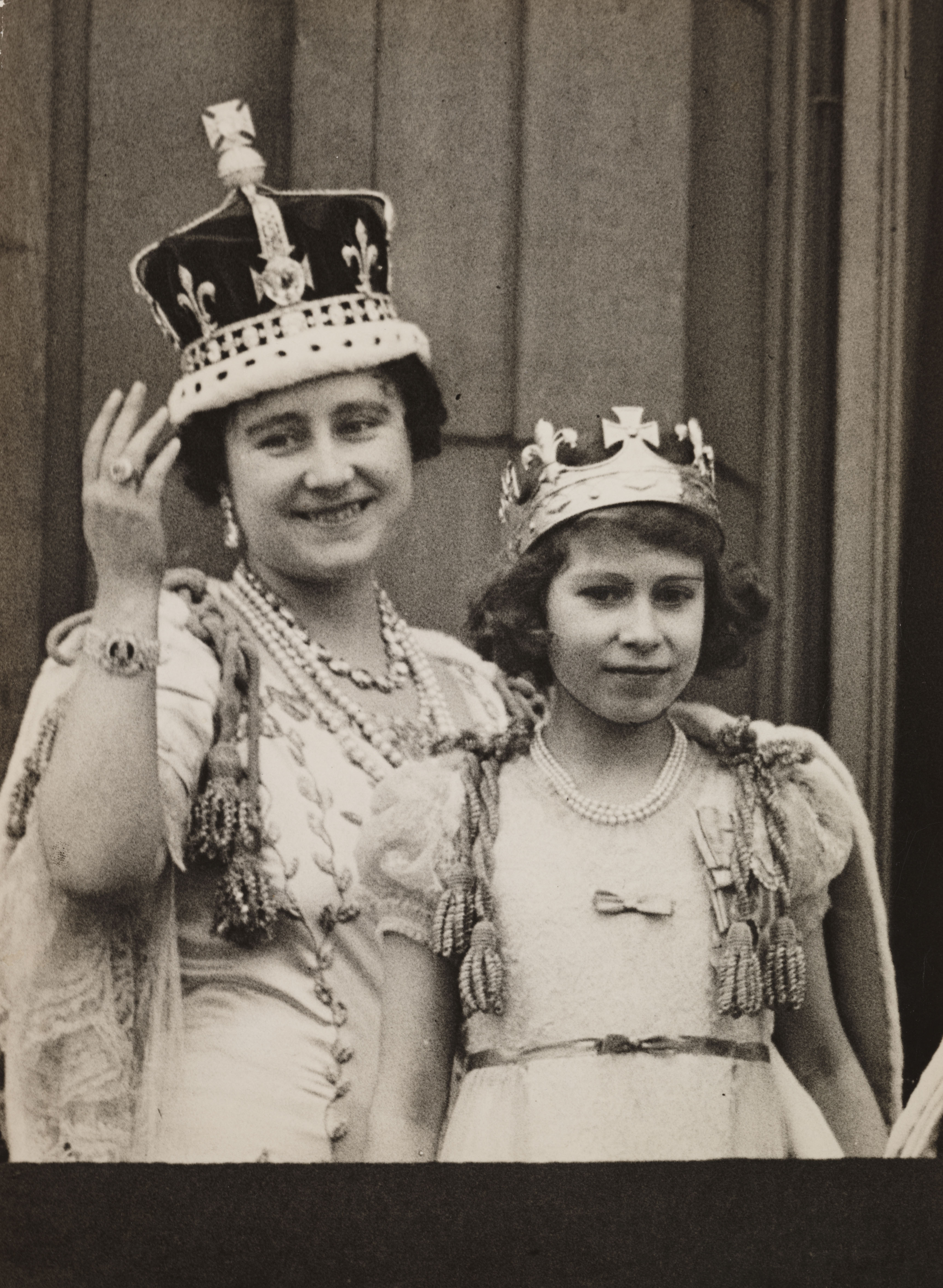 Queen Elizabeth wearing the King William IV buckle bracelet. Photo / Getty Images