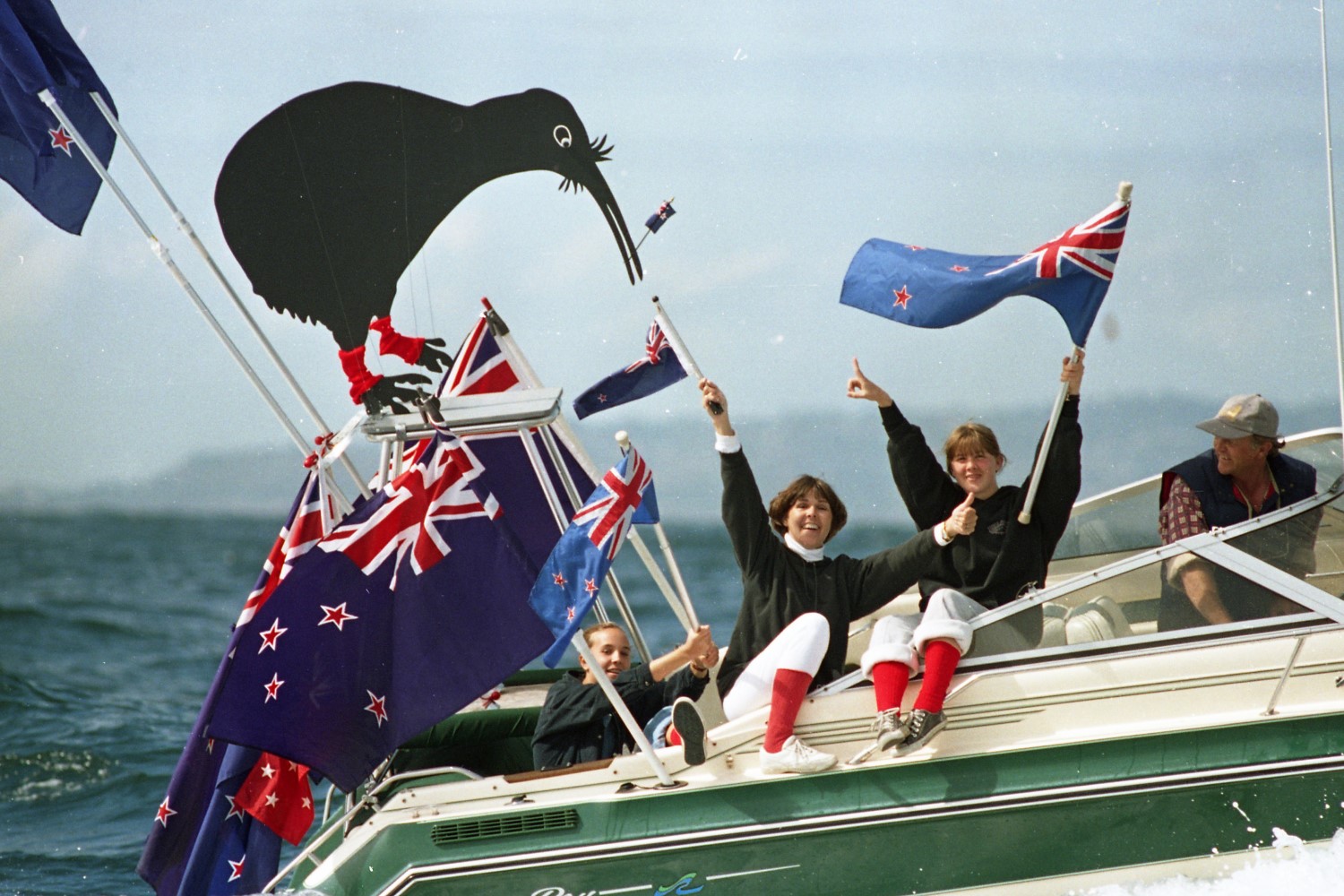 America's Cup 1983 Mumm Champagne