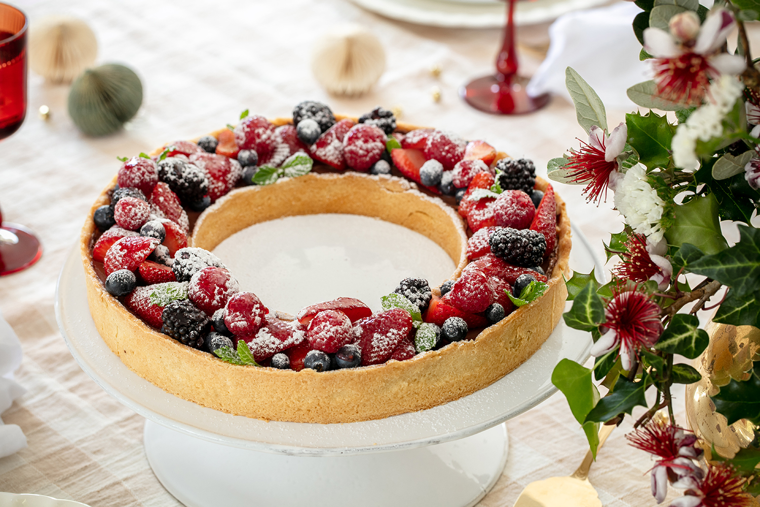 This swoon-worthy dessert is a crowd-pleaser. Photo / Babiche Martens