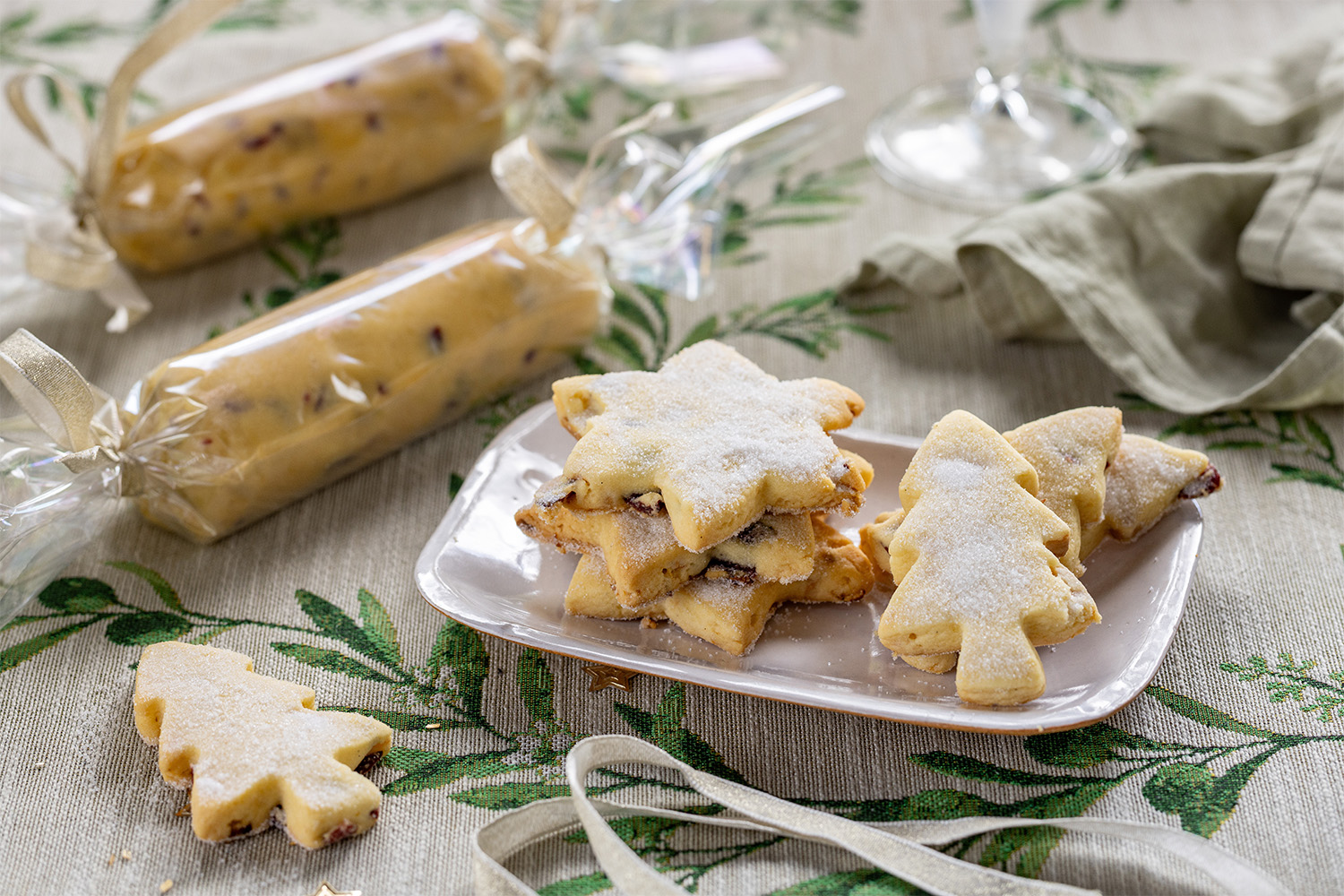 A light snow of icing sugar is the finishing touch for these festive cookies. Photo / Babiche Martens