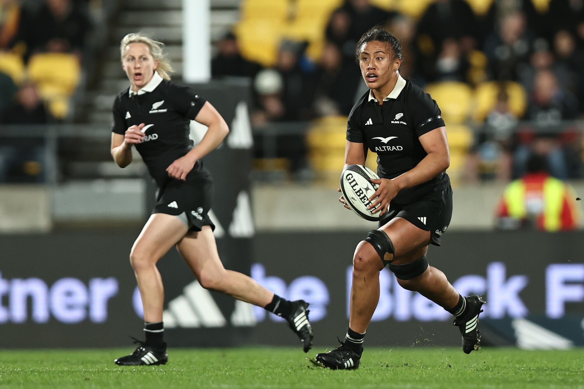 Black Ferns ace Liana Mikaele-Tu’u has signed to play for Harlequins. Photo / SmartFrame